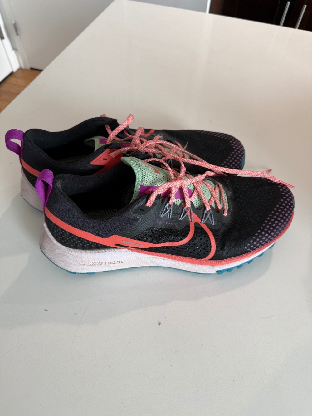 NIKE REACT PEGASUS TRAIL 4 'BLACK MAGIC EMBER' TRAIL RUNNING SHOES SIZE 13